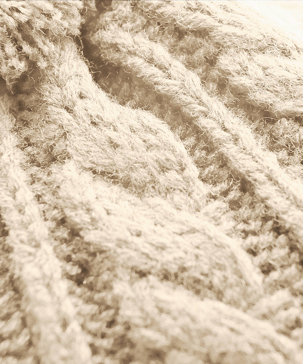 Cable knit snowstar® beanie