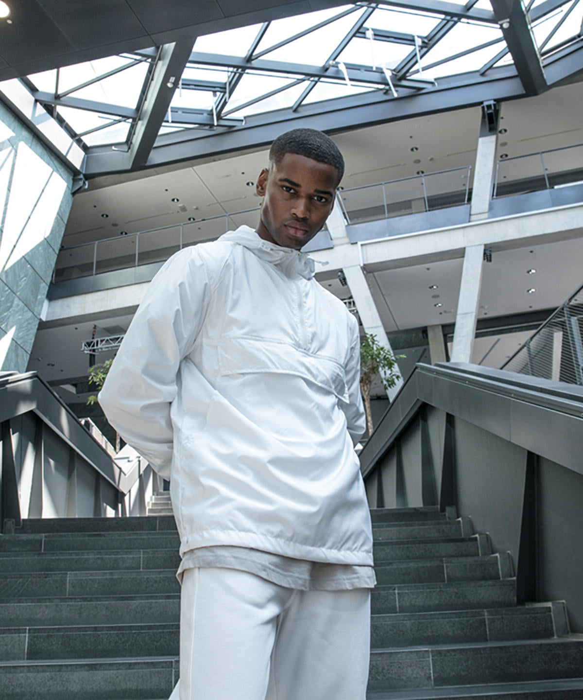 Basic pullover jacket