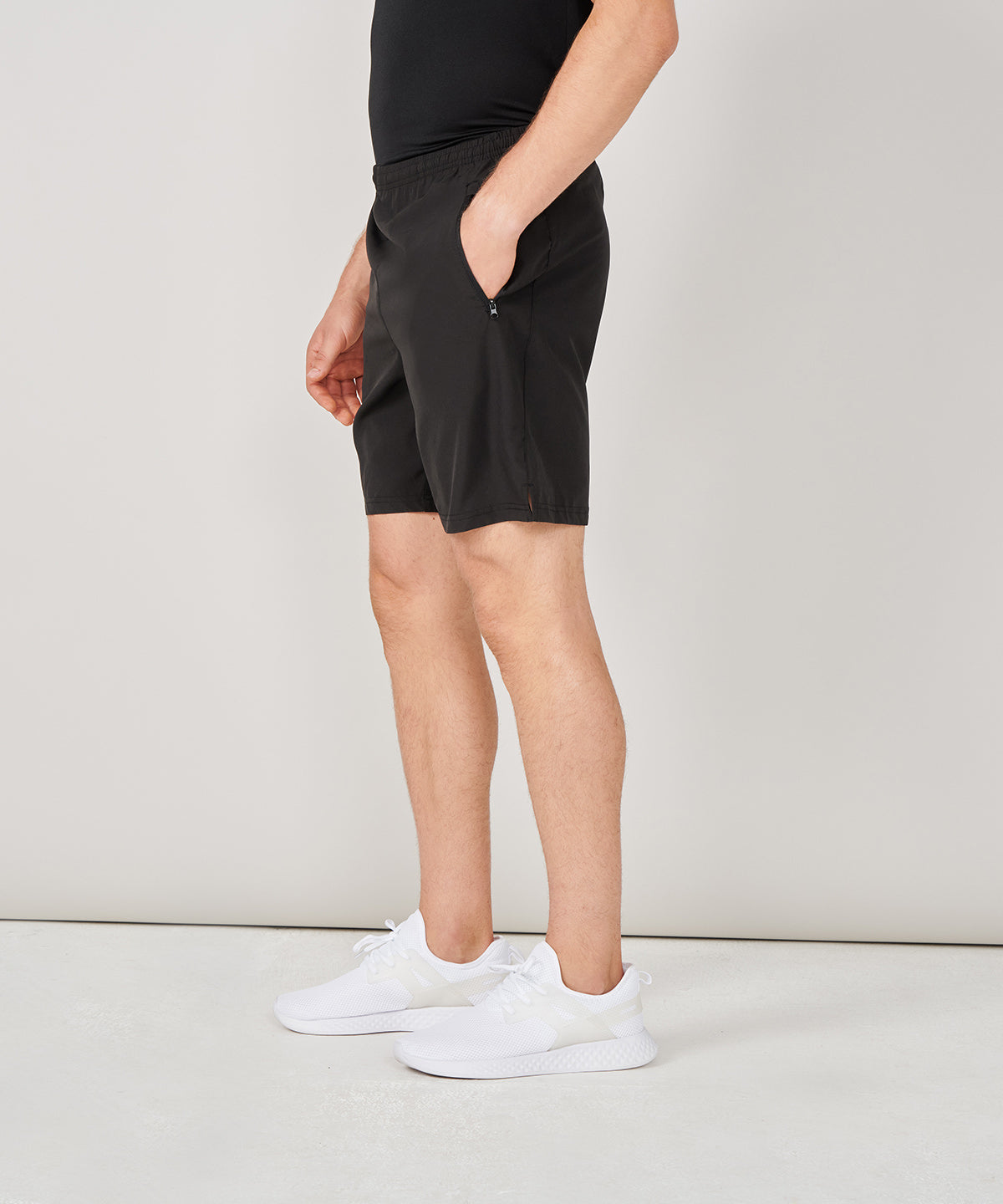 Pro stretch sports shorts