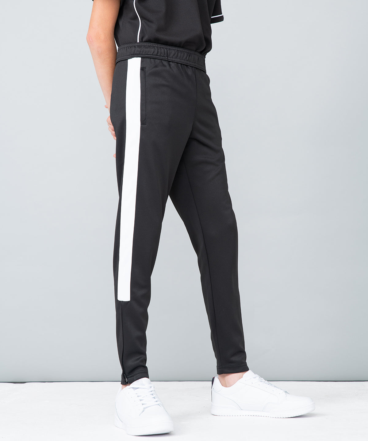 Kids knitted tracksuit pants
