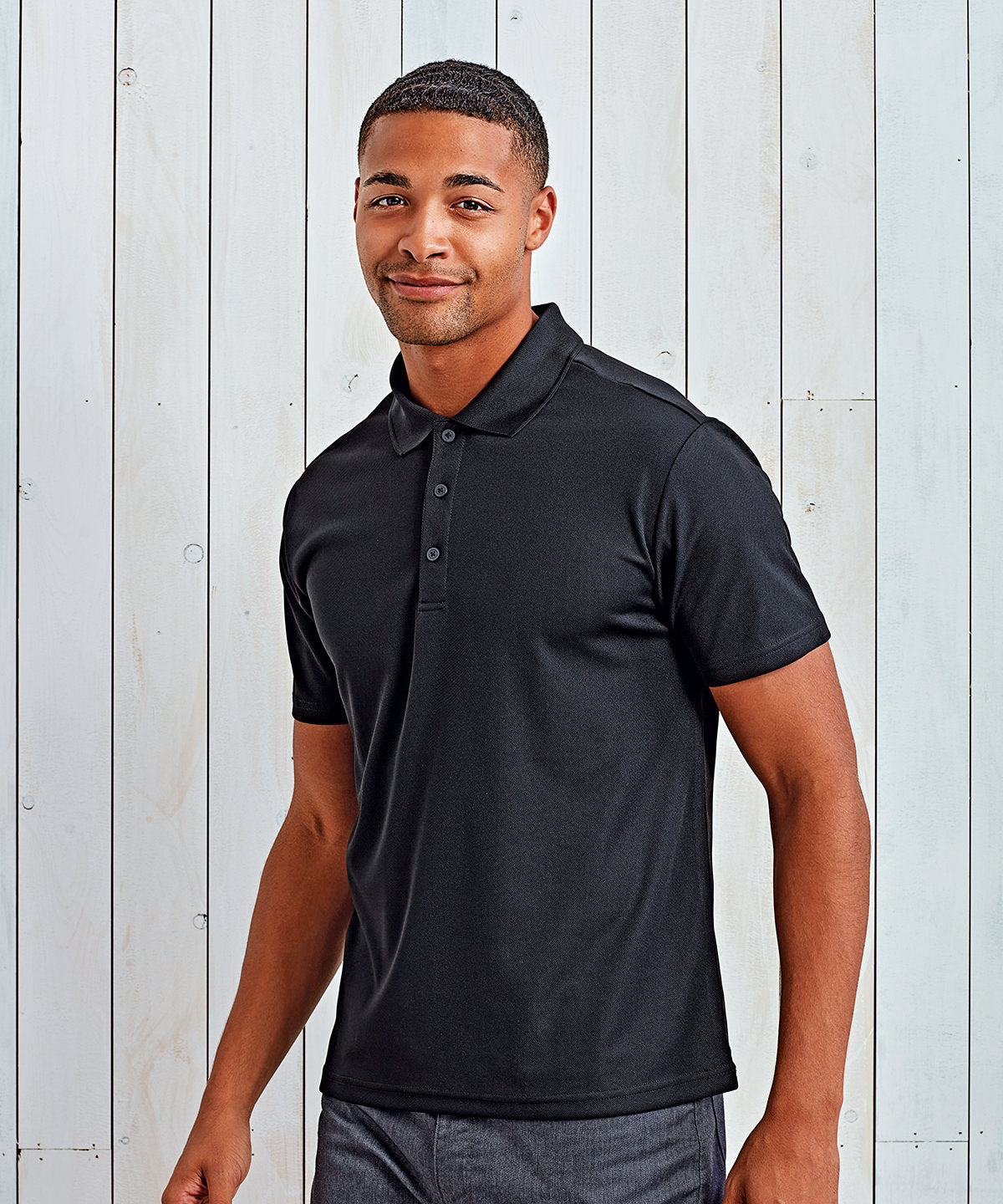 Men's spun dyed sustainable polo shirt