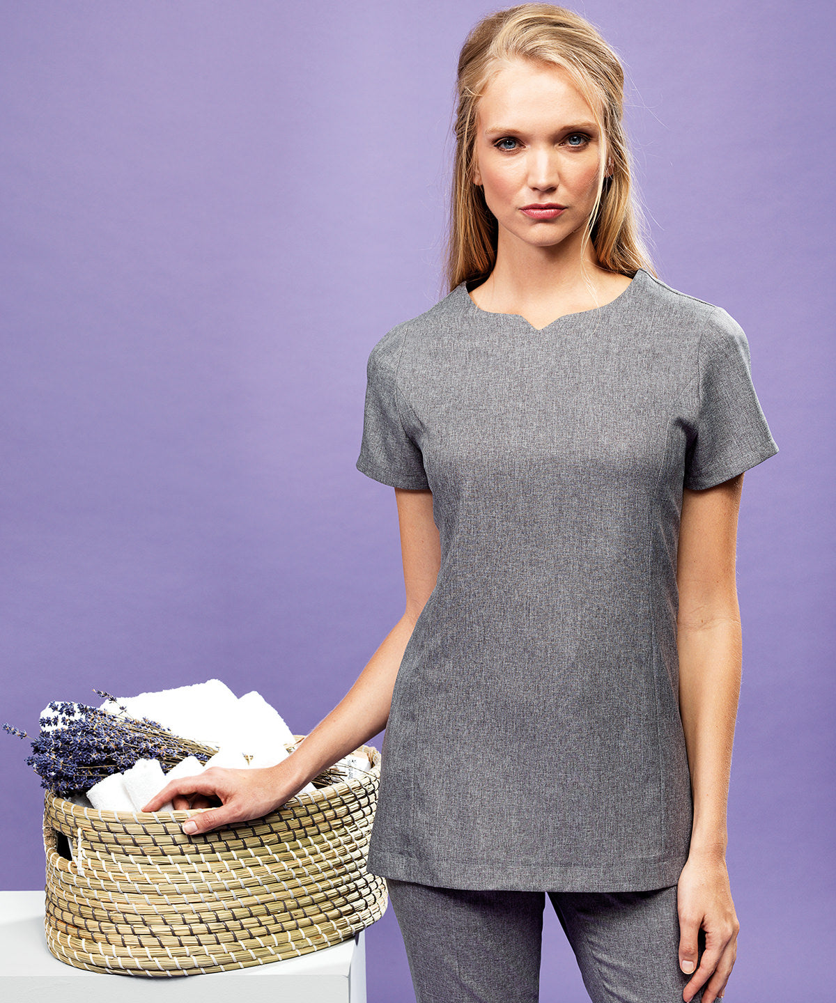 Viola 'linen look' cut neck beauty tunic