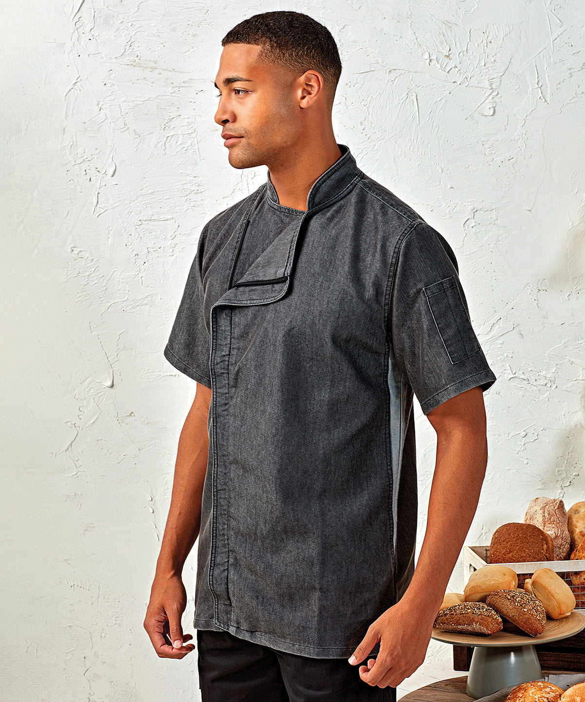 Chef's zip-close short sleeve jacket