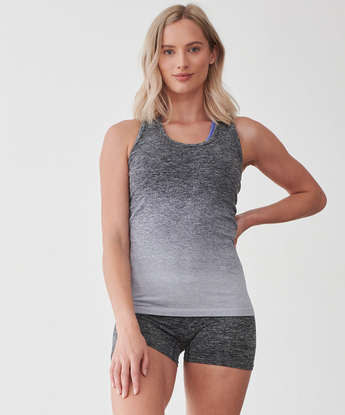 Women's seamless fade out vest