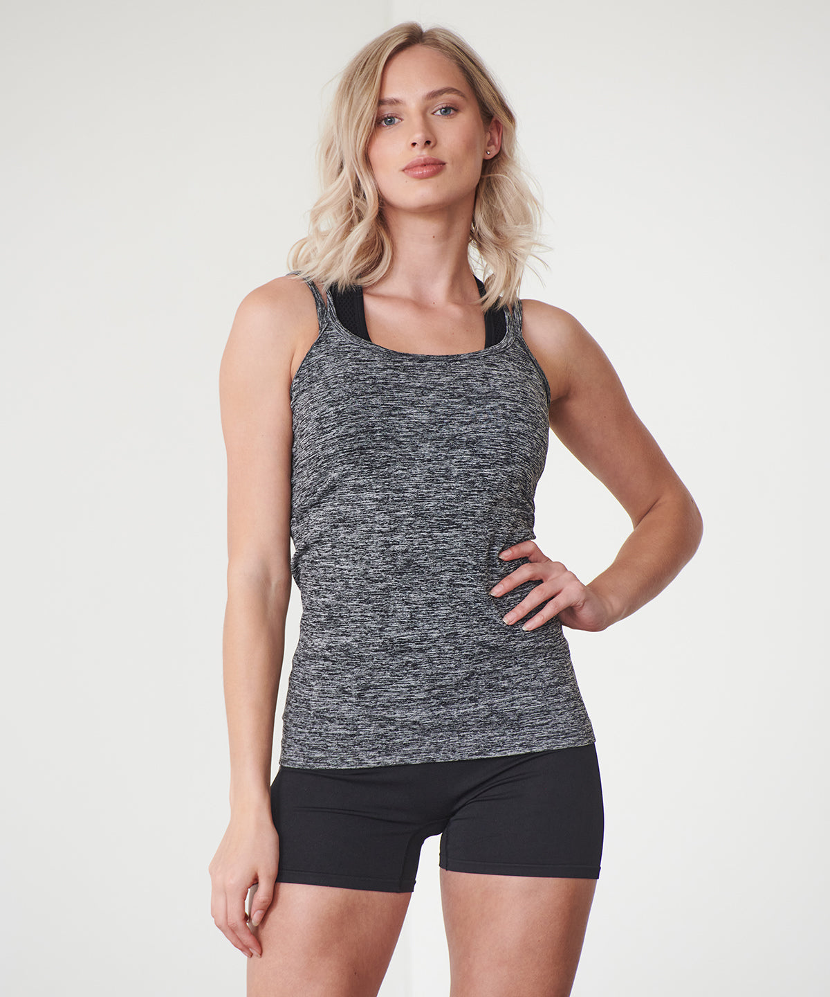 Women's seamless strappy vest